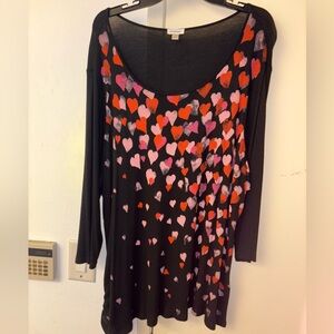 Avenue plus size Heart Patterned Black 22/24 top new